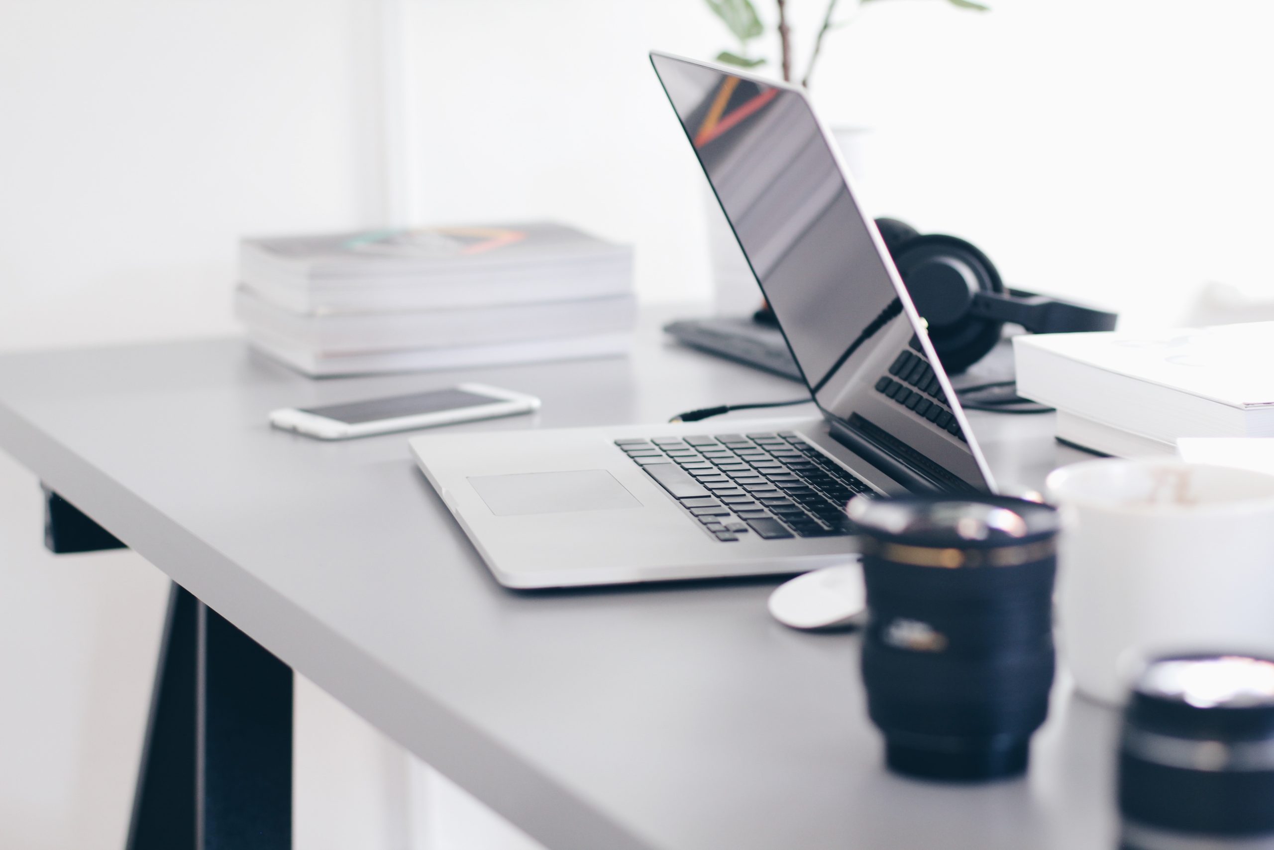 5 Top Reasons to Outsource Work